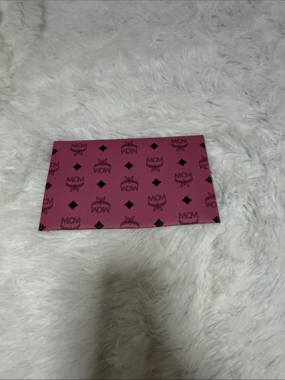 MCM Pink Logo Envelope Clutch - Picture 3 of 3